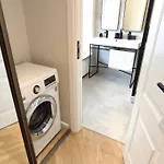 Appartamento Stylish Old Town Getaway